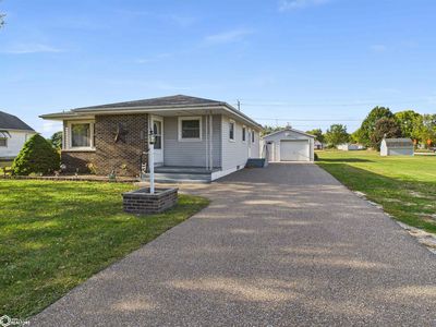 1063 2nd St, Lomax, IL, 61454