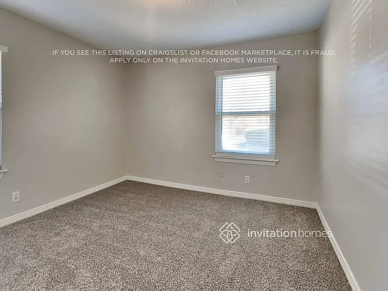 807 Woodleigh Dr — Photo 11