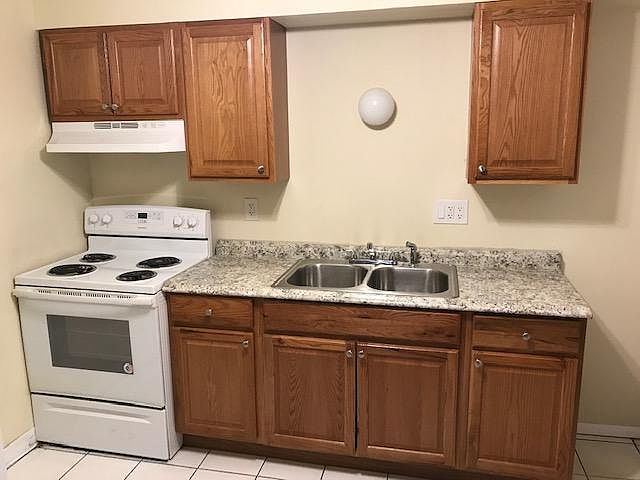1st image of 4774 Kings Dr APT H