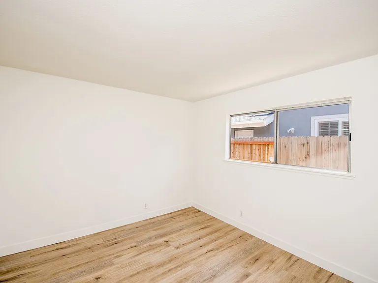 3069 Hayes Ave — Photo 26