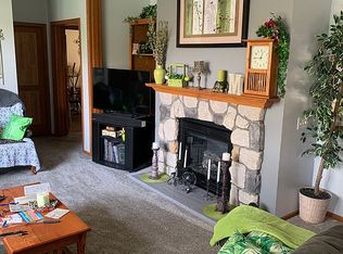 4351 Joey Dr, Hermantown, MN 55811