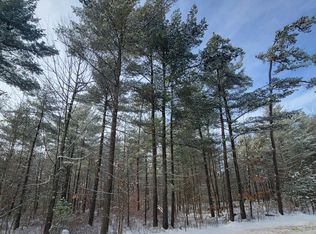 3 Conners Rd, Peru, NY 12972