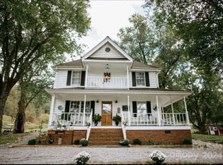 4625 Dutch Cove Rd, Canton, NC 28716