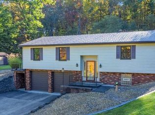 1563 Gilmar Rd, Apollo, PA 15613