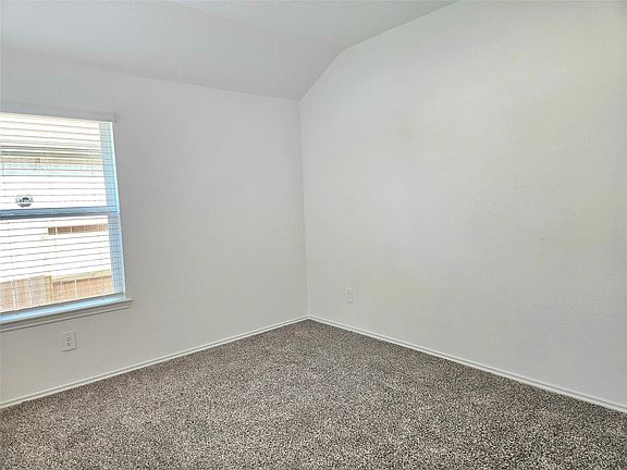 5th image of 5029 Almond Terrace Dr