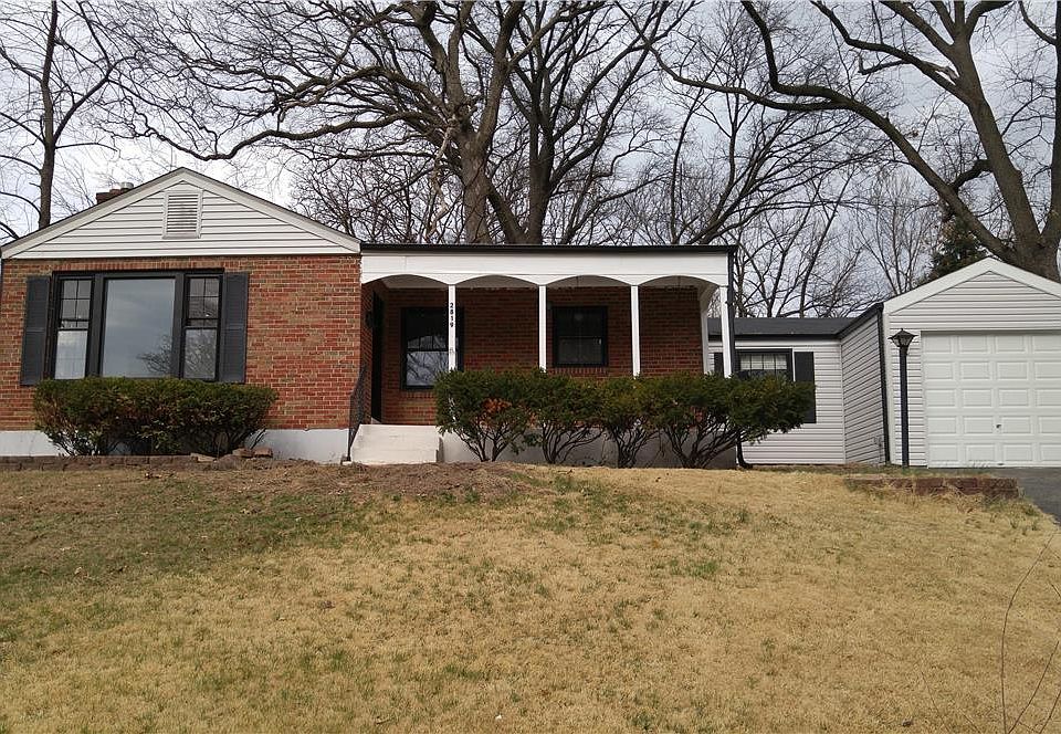 1st image of 2819 Woodview Ct