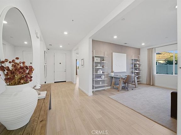 4th image of 5609 Balmont St