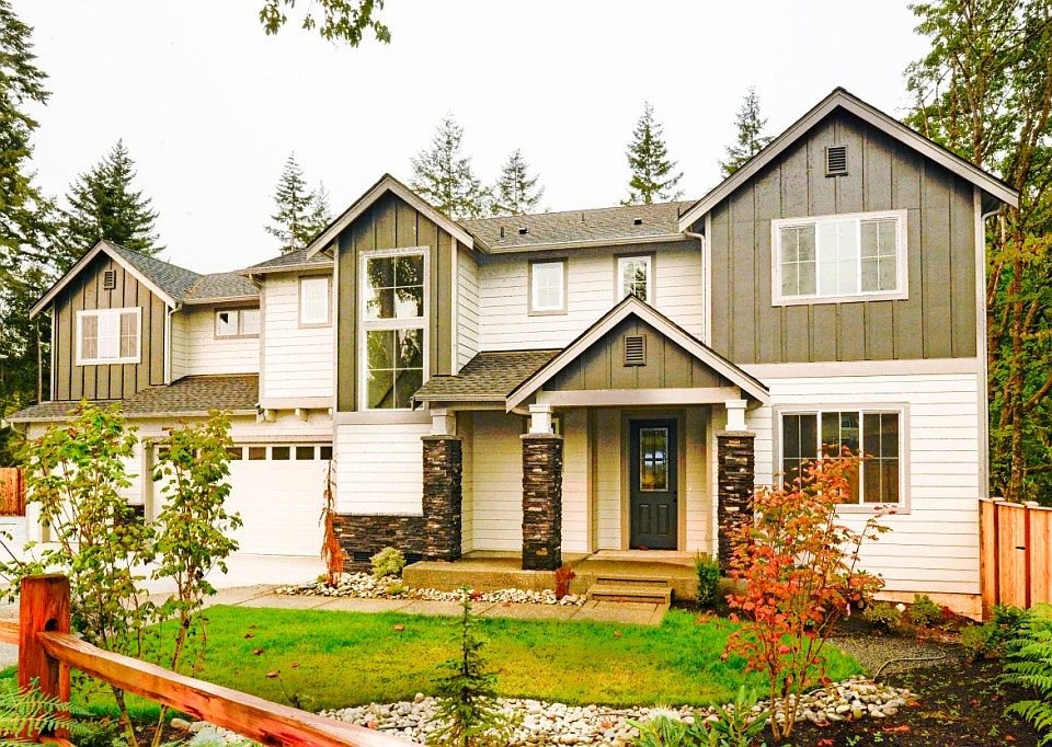 1st image of 11914 62nd Ave E