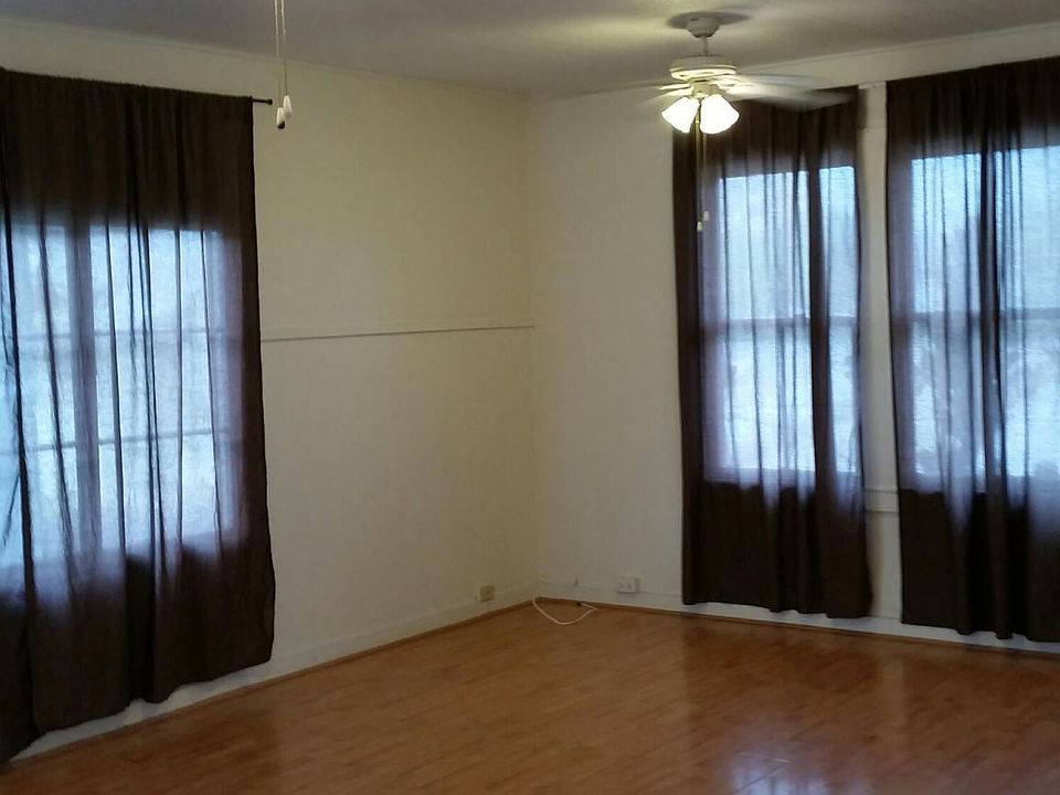 Huge Vaulted Ceiling Living Room