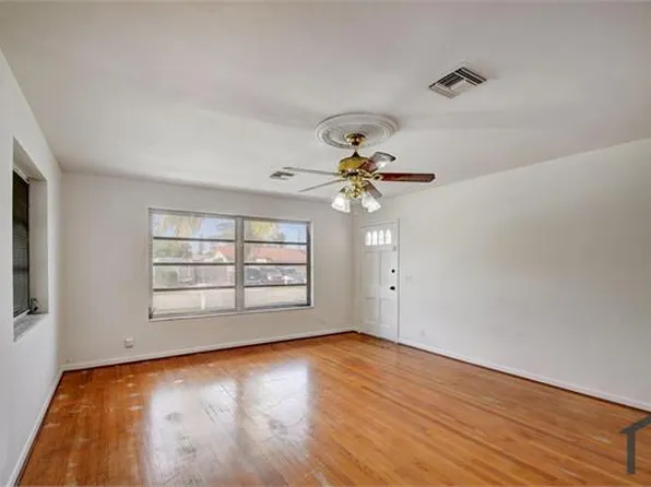 815 Worthmore Dr, Lake Worth, FL 33460