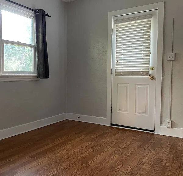 812 S Blair St — Photo 6