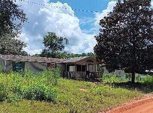 2006 Posey Acres Rd, Chipley, FL 32428