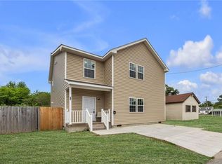17 Kempton St, Hampton, VA 23669