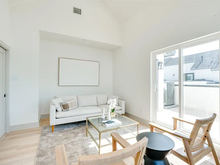 512 N Lancaster Ave #6 — Photo 12