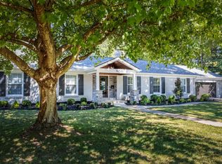 762 Chinoe Rd, Lexington, KY 40502