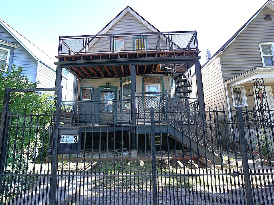1st image of 2233 N Kenneth Ave