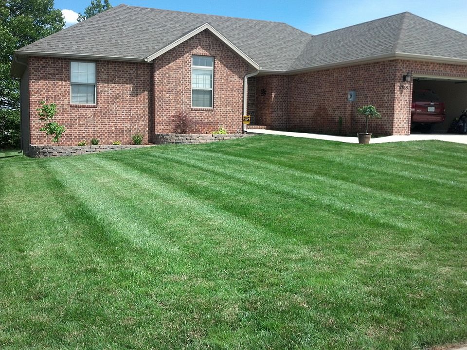 Great curb appeal!