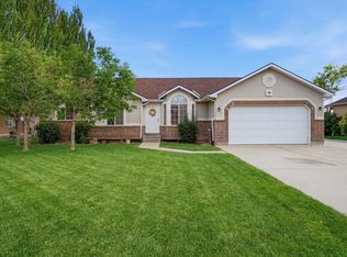 791 E Saddle Rd, Grantsville, UT 84029
