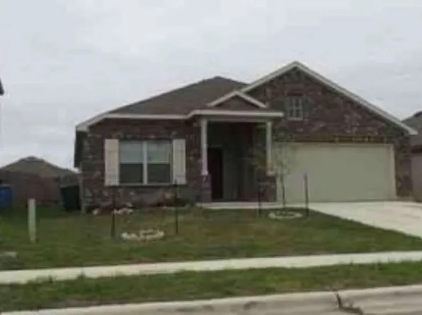 717 Stonemanor Bay, Seguin, TX 78155