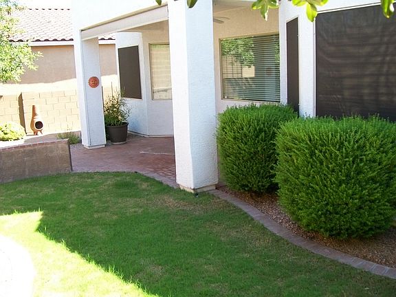 2nd image of 1063 N Via Zahara Del Sol