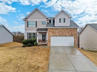 108 McGinnis Cir, Calhoun, GA 30701