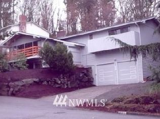 14405 SE 49th St #TOWNHOUSE, Bellevue, WA