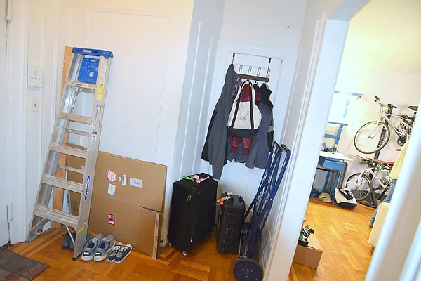 Rented by Manhattan Spaces | media 13