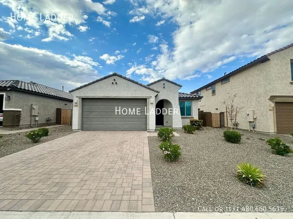 19842 W Badgett Ln, Litchfield Park, AZ 85340