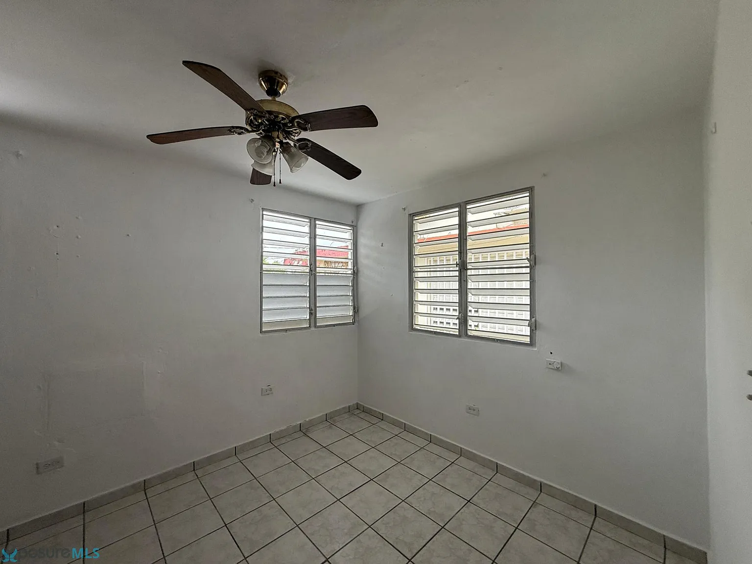 1 bed, 1.0 bath, 400 sqft, $600 — Photo 2