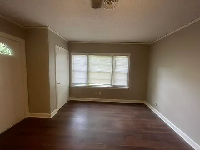 1386 Vicoscia Ave — Photo 10