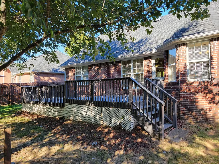 441 Gettysburg Dr — Photo 24