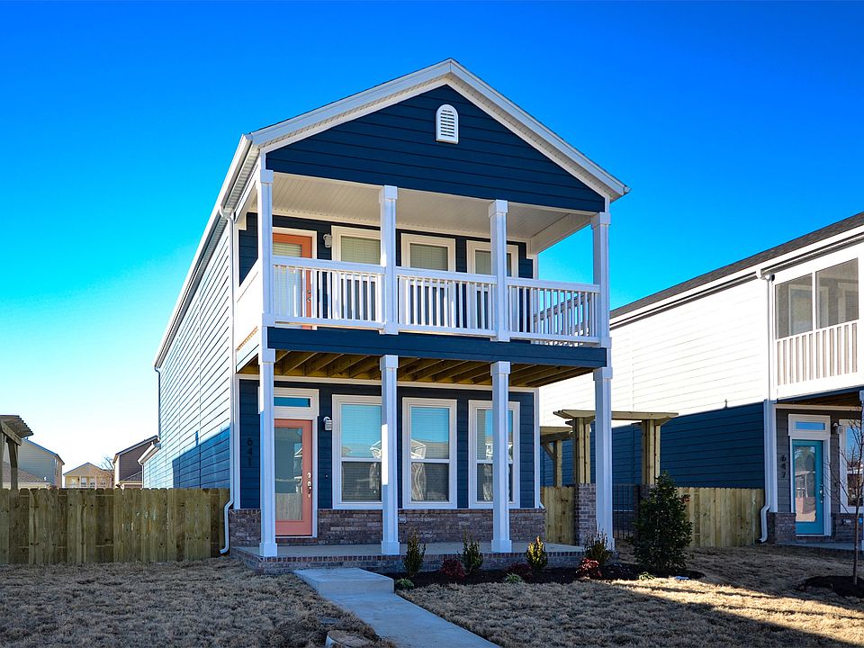 1st image of 641 N Keats Dr
