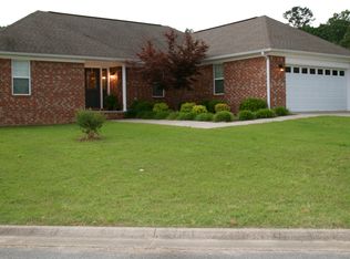 25 Meadow Ln, Searcy, AR 72143