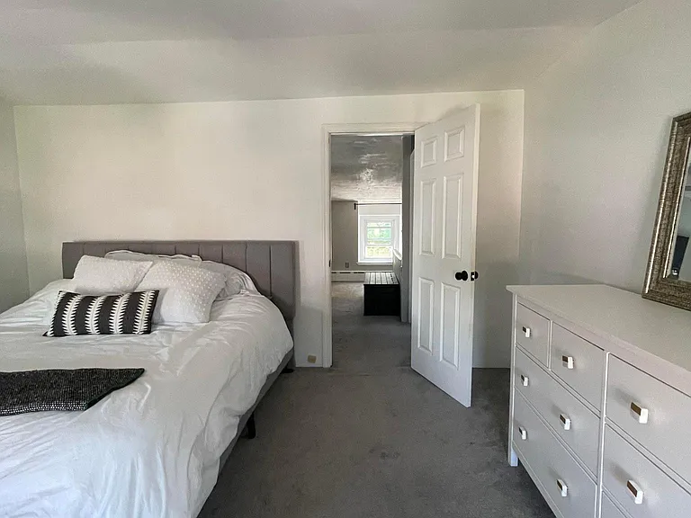 459 Delmar St — Photo 41