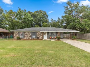 212 3rd Ave, Petal, MS 39465