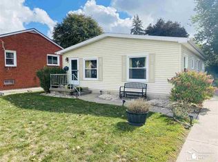 19 Blossom Ln, Monroe, MI 48161