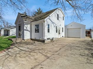 230 Abraham Dr, Ames, IA 50014