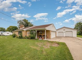 4029 Seymour Rd, Swartz Creek, MI 48473