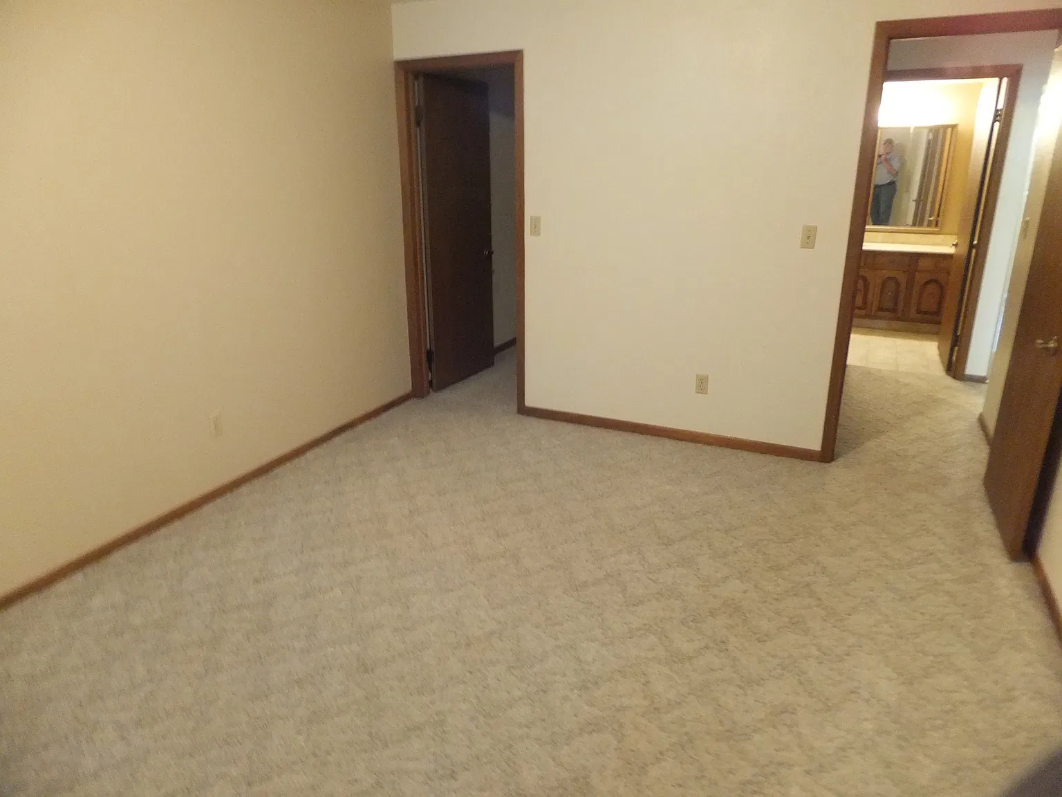 102 Boise Avenue - 1 — Photo 4