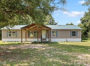 3985 Wilderness Rd, Vernon, FL 32462