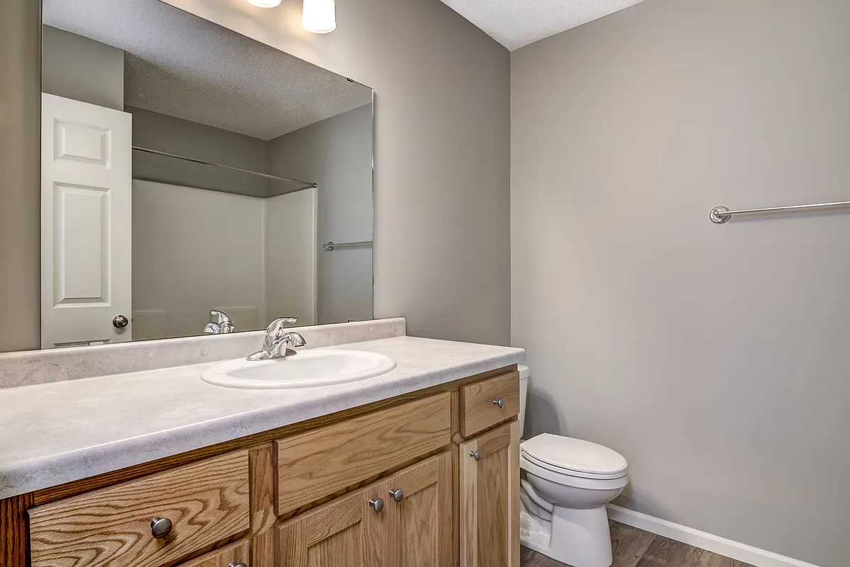 Building Photo - 1657B Gunston Dr