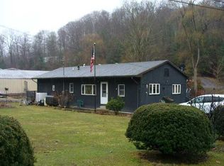 103 Platt Rd, Clinton, PA 15026