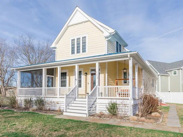 702 Foster Ave, Cape May, NJ 08204