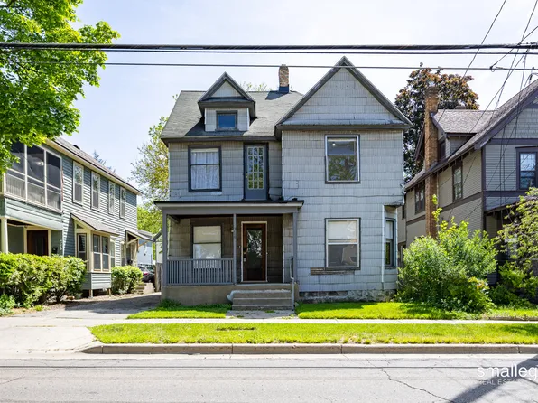 318 Diamond Ave SE, Grand Rapids, MI 49506