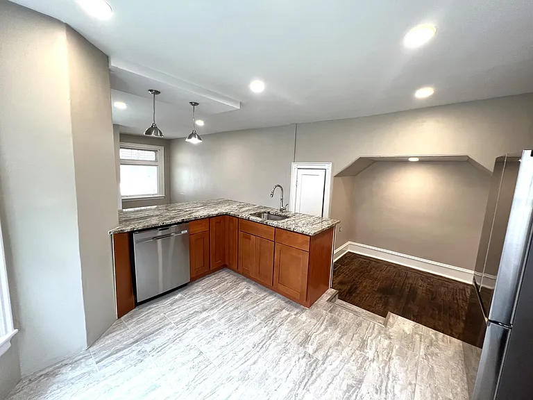 506 W Harvey St #1 — Photo 5