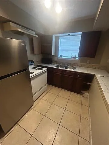 6808 W Coronet Ct #C — Photo 7