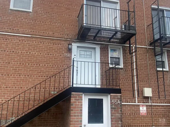 55 Vera St #B, Staten Island, NY 10305