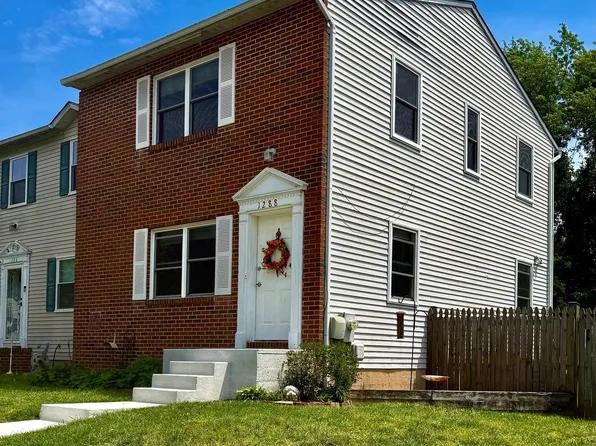 1288 Holmespun Dr, Pasadena, MD 21122