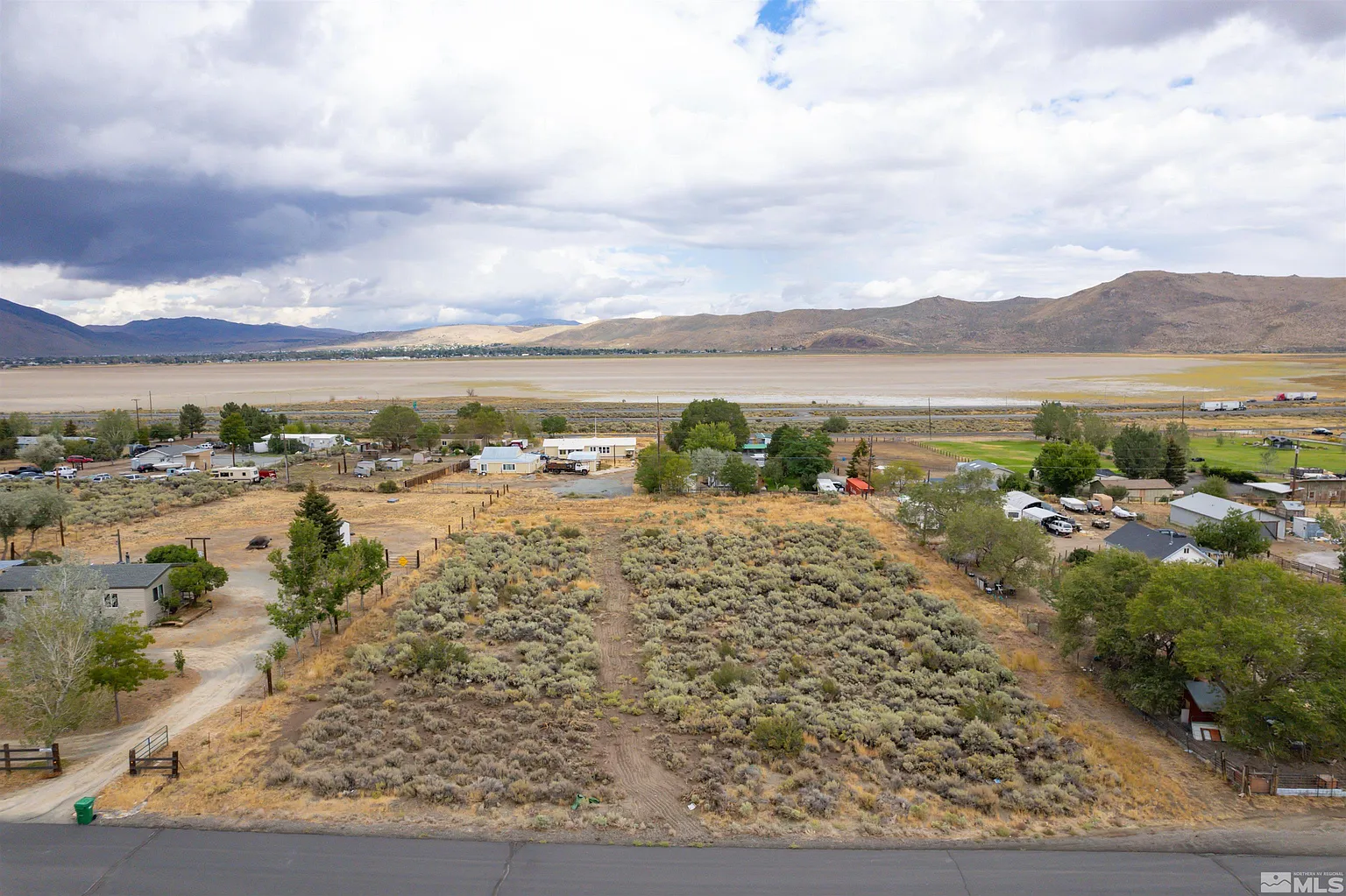 17400 Northridge Ave photo 1