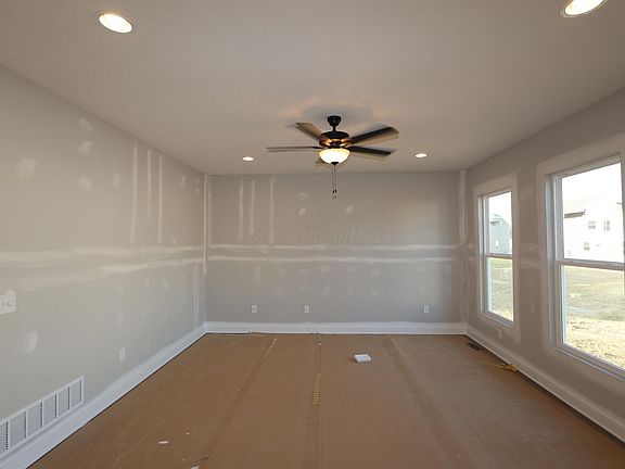 5th image of 1421 Speedliner Dr